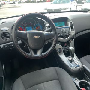 2011 Chevrolet CRUZE LT thumbnail 36