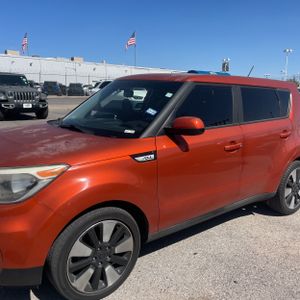 2018 KIA SOUL + — фото 2