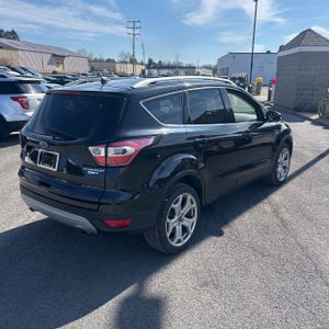 FORD ESCAPE TITANIUM - 8