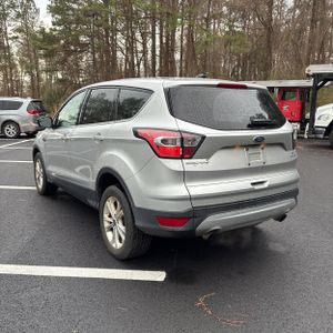 FORD ESCAPE SE - 5