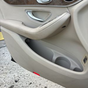 2018 Mercedes-BENZ GLC thumbnail 64