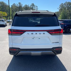 LEXUS LX 700H OVERTRAIL - 7