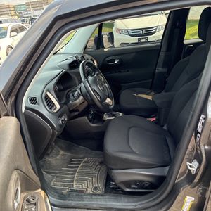 2017 JEEP RENEGADE LATITUDE — миниатюра 32