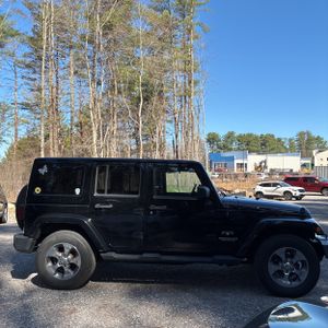 JEEP WRANGLER UNLIMITED SAHARA - 10