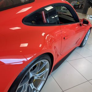 صورة 9 لـ 2022 Porsche 911 GT3