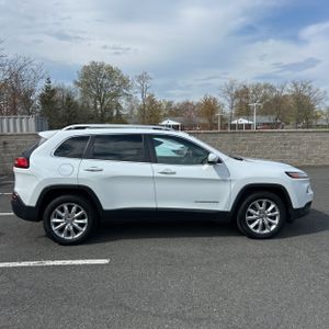 JEEP CHEROKEE LIMITED - 10