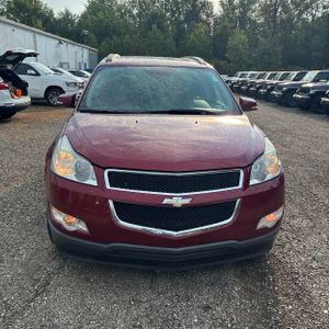 2010 Chevrolet TRAVERSE LT photo 14
