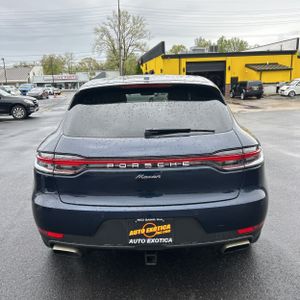 PORSCHE MACAN BASE - 7