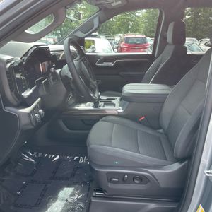 2025 Chevrolet SILVERADO 1500 RST 照片 27