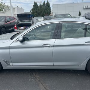 BMW 530I XDRIVE - 4