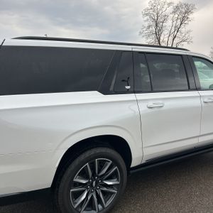 CADILLAC ESCALADE ESV SPORT PLATINUM - 9