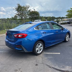 2017 Chevrolet CRUZE LT AUTO photo 8