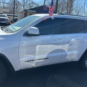 JEEP GRAND CHEROKEE LAREDO E - 4