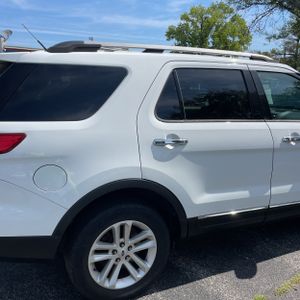 FORD EXPLORER XLT - 9