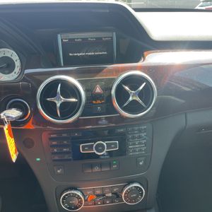 2013 Mercedes-BENZ GLK thumbnail 38