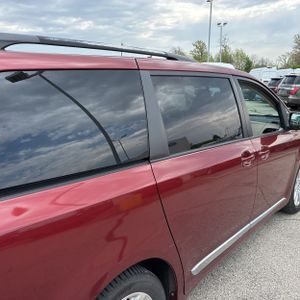 TOYOTA SIENNA - 9