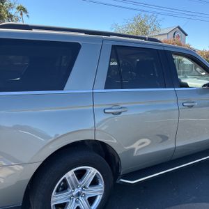 صورة 9 لـ 2019 FORD EXPEDITION XLT