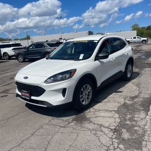 FORD ESCAPE SE - 1