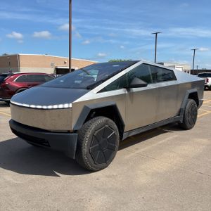TESLA CYBERTRUCK BASE - 1