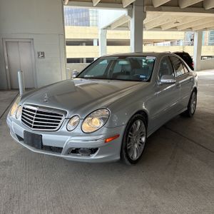 MERCEDES-BENZ E-CLASS - 1