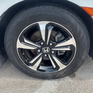 صورة مصغرة 20 لـ 2019 Honda CIVIC LX