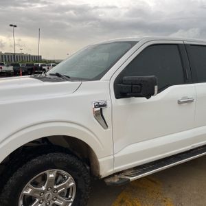 صورة 2 لـ 2023 FORD F-150 XLT