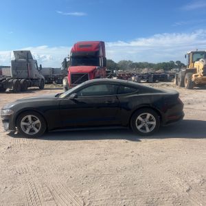 FORD MUSTANG ECOBOOST - 3