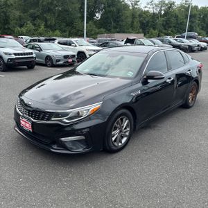 2020 KIA OPTIMA LX — фото 1