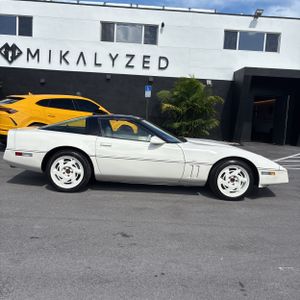 CHEVROLET CORVETTE BASE - 10