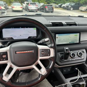 صورة 37 لـ 2020 LAND Rover DEFENDER 110 HSE