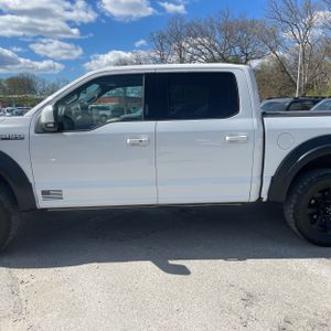 FORD F-150 LARIAT - 4