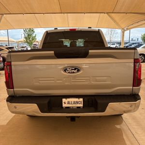 صورة 6 لـ 2025 FORD F-150 XLT