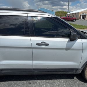 FORD EXPLORER BASE - 9