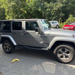 2017 JEEP WRANGLER UNLIMITED SAHARA — фото 10