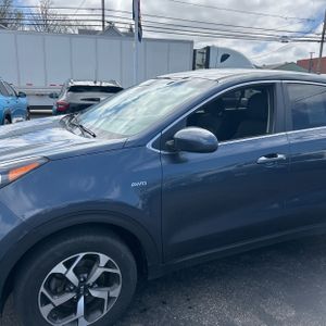 KIA SPORTAGE LX - 2