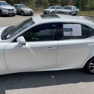 LEXUS IS 300 BASE - 4