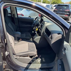 2011 JEEP COMPASS — миниатюра 32