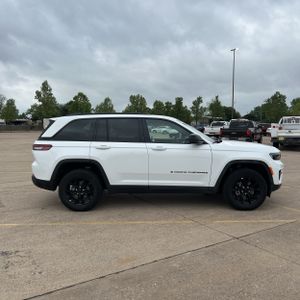 JEEP GRAND CHEROKEE ALTITUDE 4X4 - 10