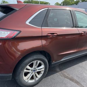 FORD EDGE SEL - 9