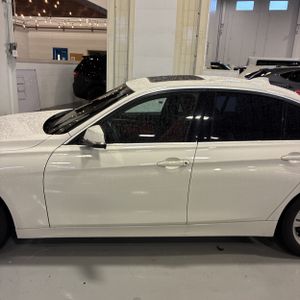 BMW 3 SERIES 330I - 4