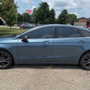 صورة 4 لـ 2018 FORD FUSION SE