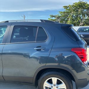 صورة 6 لـ 2021 Chevrolet TRAX LT