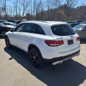 MERCEDES-BENZ GLC - 5