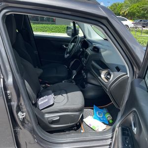 صورة مصغرة 32 لـ 2017 JEEP RENEGADE LATITUDE