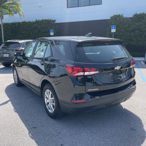 صورة 5 لـ 2022 Chevrolet EQUINOX LS