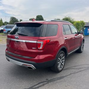 2017 FORD EXPLORER PLATINUM — фото 8