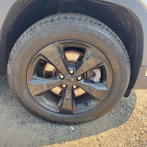 صورة مصغرة 20 لـ 2020 JEEP CHEROKEE ALTITUDE