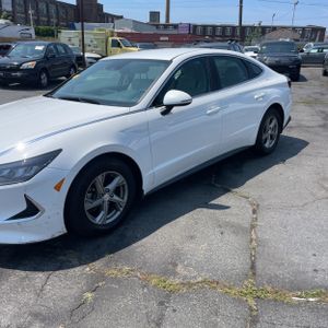صورة 2 لـ 2023 Hyundai SONATA SE