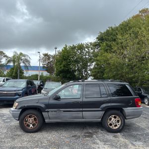 JEEP GRAND CHEROKEE LAREDO - 3
