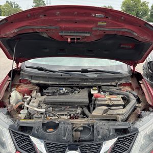 2015 Nissan ROGUE SV thumbnail 44